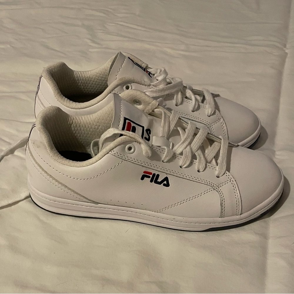 Fila Camalfi size 9 men’s sneakers